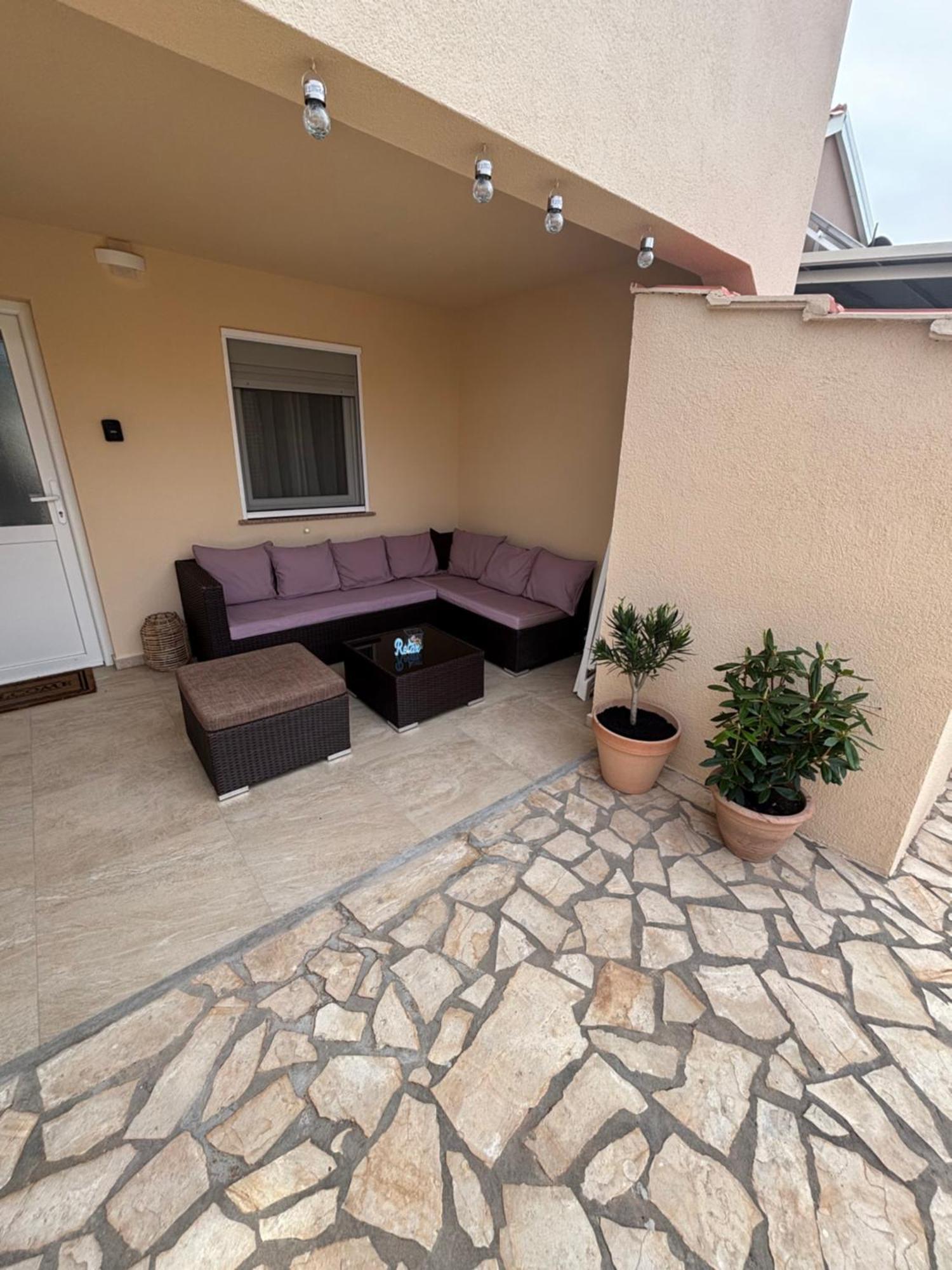 Holiday House Matej Vir Exterior photo